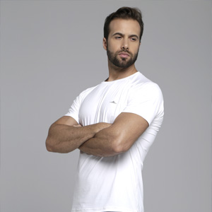 Integer condimentum sodales risus quis.